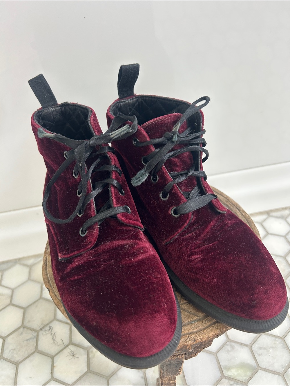 RARE 🚀 Size 8 Dr Martens Lana Boots Red Velvet Casual Round Toe Womens